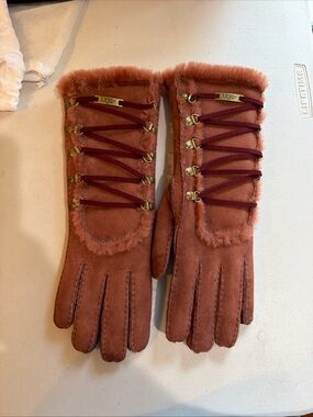 UGG Women's Suede Shearling Lace-Up Gloves new Large